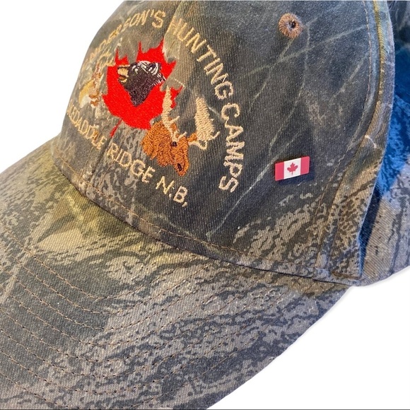 Henderson's Hunting Camps Skedaddle Ridge N.B. Camo Cap Hat OSFM - Picture 3 of 14